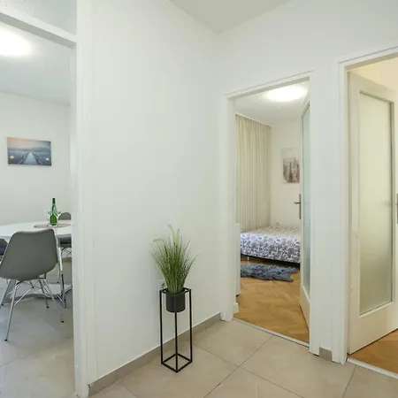 Lana I Davide * ザダル