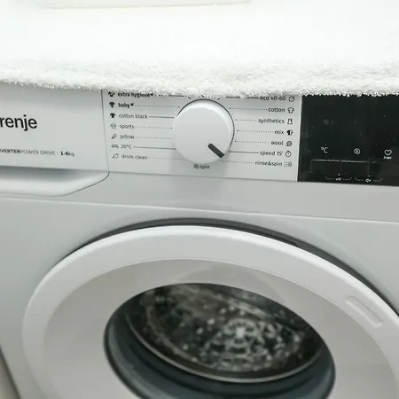 Lana I Davide アパート ザダル