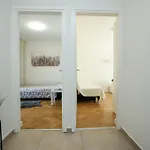 Apartment Lana I Davide