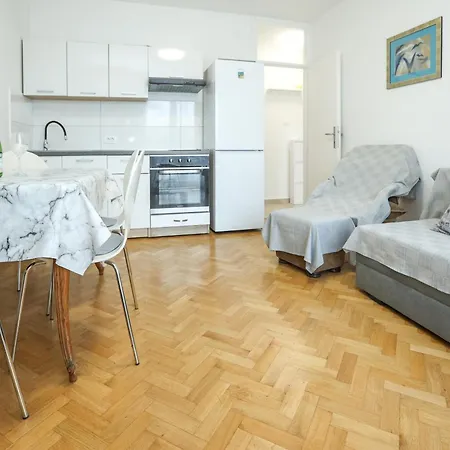 Apartman Lana I Davide